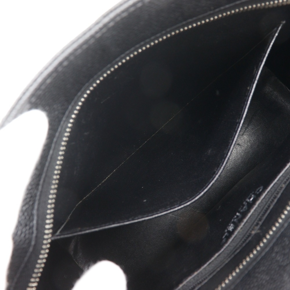 Chanel Medallion Tote Bag (A01804), a reissue tote bag made of caviar leather... - Picture 7 of 15
